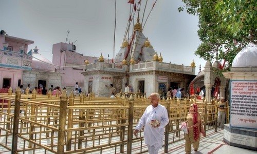 Mata Naina Devi Temple Himachal旅游指南